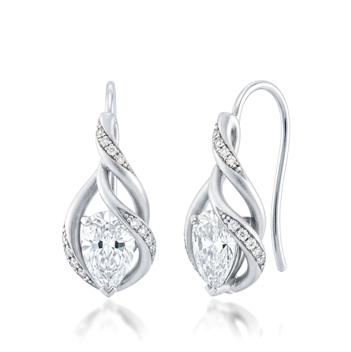 Divienne’s Seraphine Twist Natural Diamond Earrings