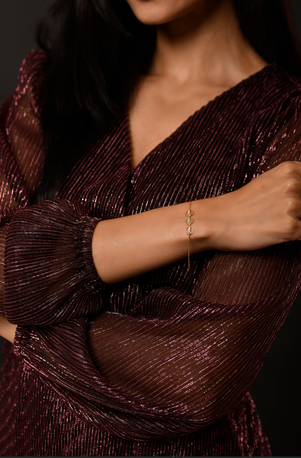 Divienne's Trinity Gleam Natural Diamonds Bracelet