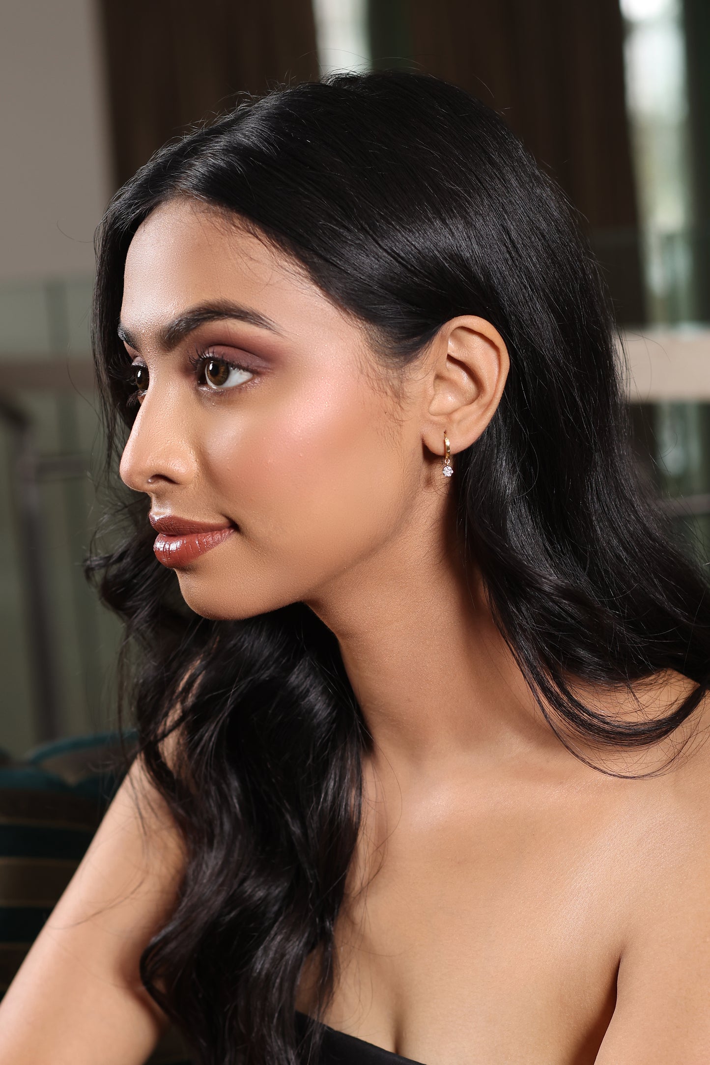 Divienne's Lumière Natural Diamond Earrings (Yellow Gold)