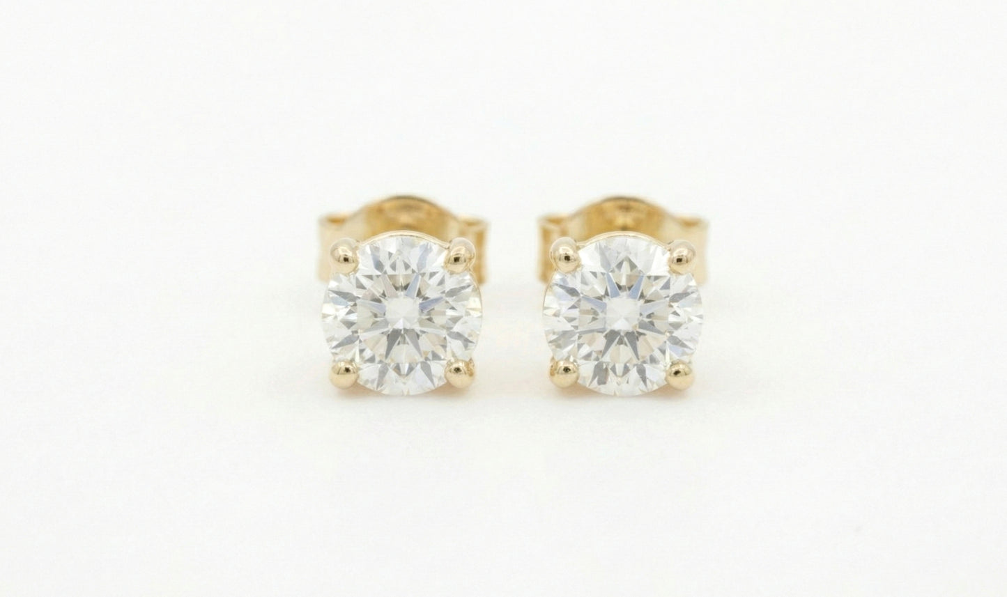 Divienne’s Starlit Natural Diamond Solitaire Studs