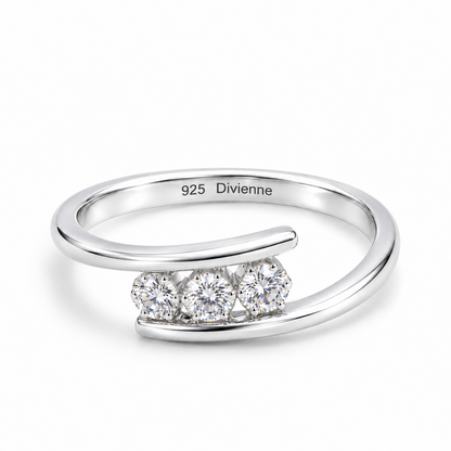 Divienne's Triara Natural Diamond Ring (Silver)