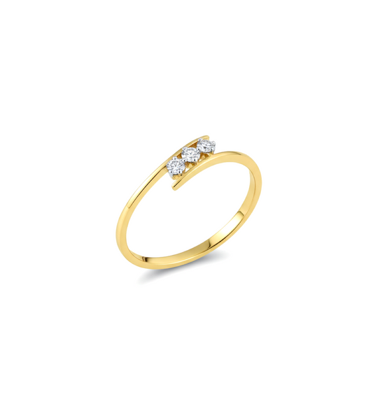 Divienne’s Triara Natural Diamond Ring