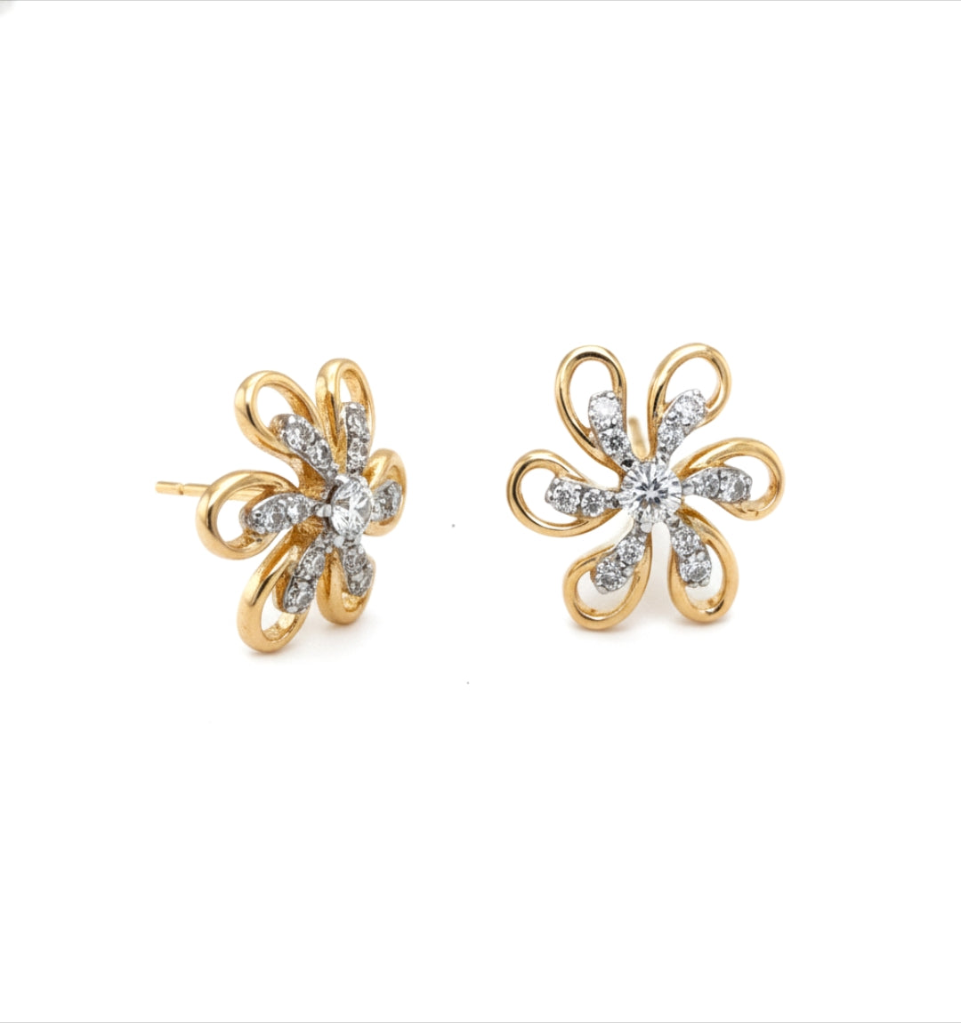 Divienne’s Fleur Radiant Natural Diamond Earrings