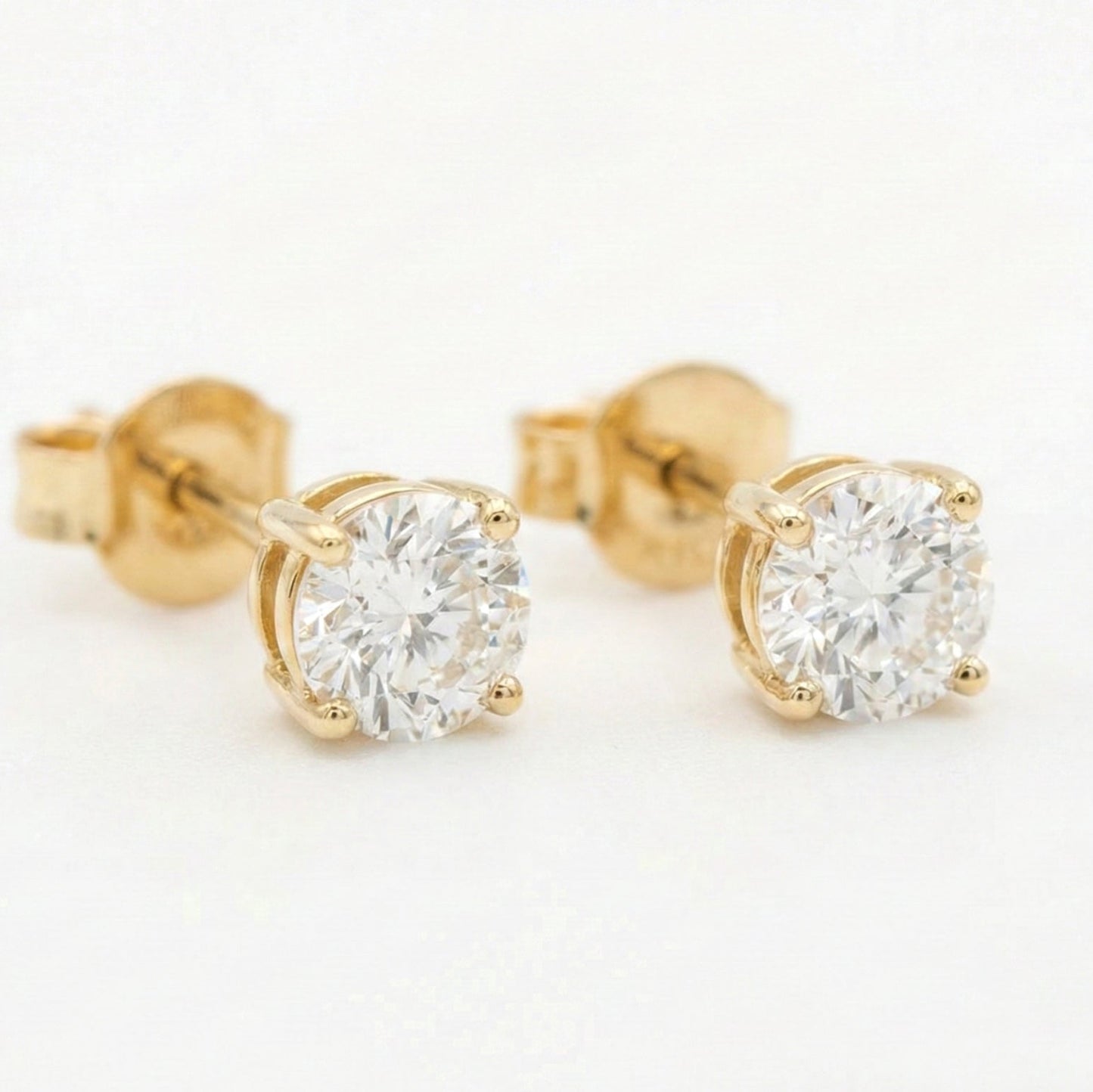 Divienne’s Starlit Natural Diamond Solitaire Studs