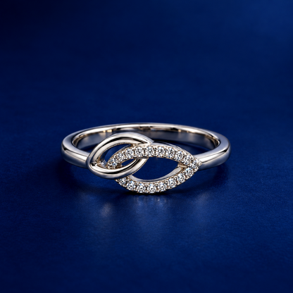 Divienne's Radiance Knot Natural Diamond Ring (Silver)