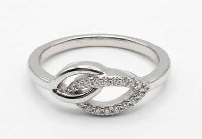 Divienne's Radiance Knot Natural Diamond Ring (Silver)